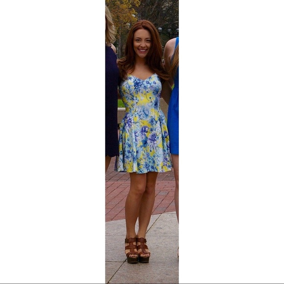 J.O.A Blue & Yellow Floral Fit & Flare Dress - Picture 2 of 6